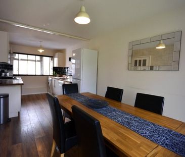 4 bedroom house to rent - Photo 1