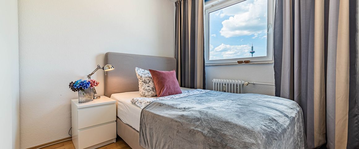 City-Residence: Modern möblierte Wohnung mit Skylineblick - Photo 1