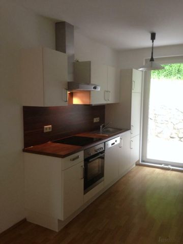 Graz Stadtrand: Nette 2 Zimmer Wohnung mit Terrasse + Gartenanteil + Parkplatz - Ateliercharakter - Photo 3