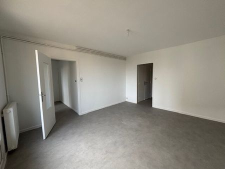 F2 – PROCHE DES CARMES - Photo 3