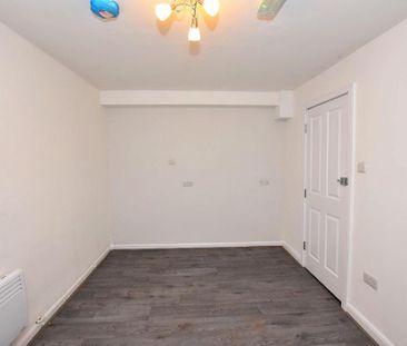 2 bedroom maisonette to rent - Photo 6