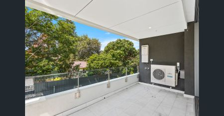 Sole Water Front Luxury Living - Photo 5