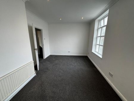 3 bedroom apartment to rent - Photo 3