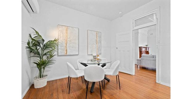 When Size & Location Matters - Photo 1