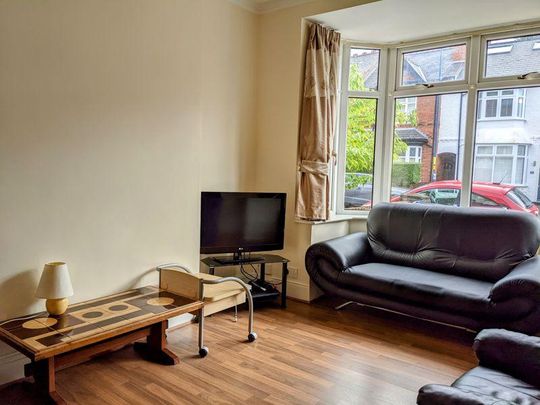 4 bedroom terraced house to rent - Photo 1