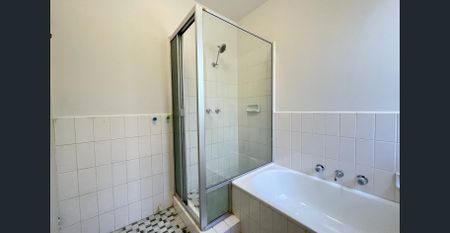 Two bedroom beauty. - Photo 5