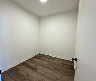 For Lease - 8 Interchange Way Unit# 6010, Vaughan, Ontario - Photo 6