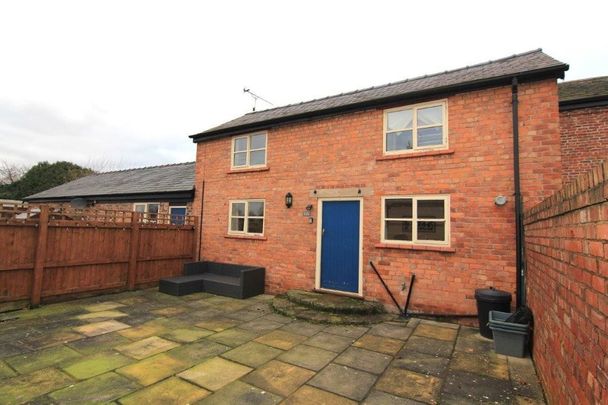 3 Bedroom Cottage, Chester - Photo 1