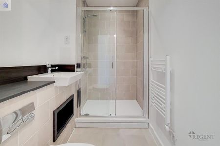 2 bedroom apartment to rent - Photo 5