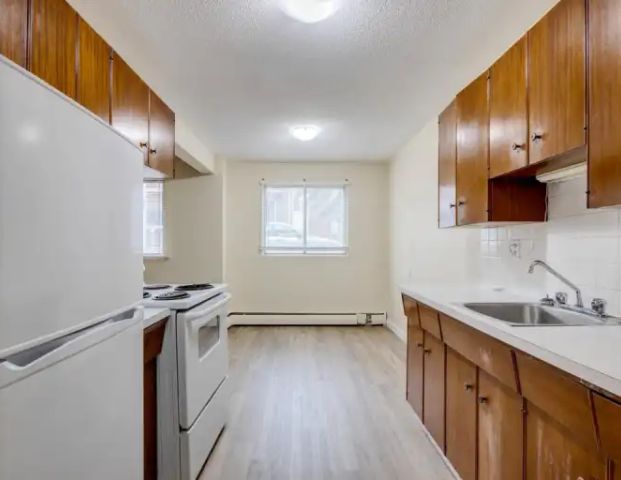 Elmwood II | 16507 83 Avenue Northwest, Edmonton - Photo 1