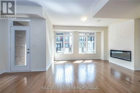24 ELSINORE STREET - Photo 5