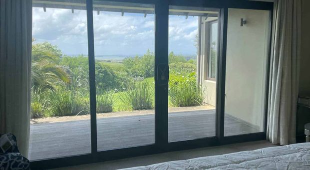 Luxurious Modern Country Lifestyle Home – Avai... - Photo 1