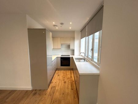2 bedroom flat to rent - Photo 5