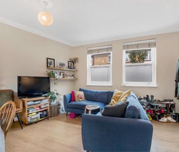 2 bedroom terraced house to rent - Photo 4