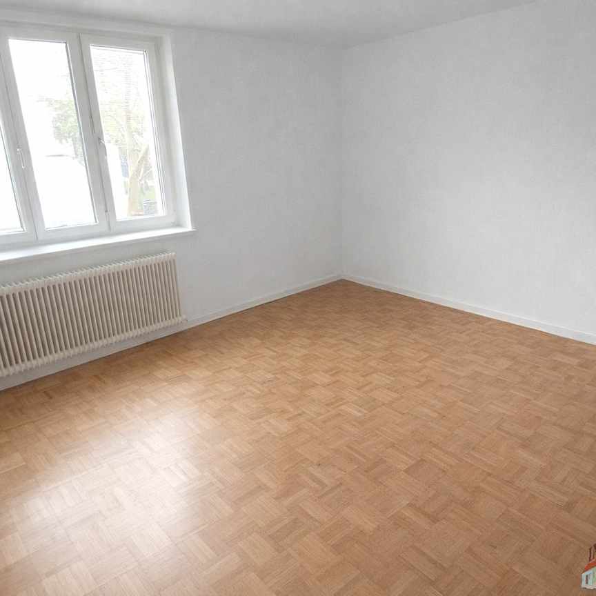 3-Zimmer Wohnung (getrennt begehbar) mit Garage in Hietzing- WG Eignung! - Photo 1