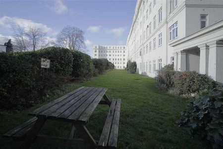 Brixton Hill Court, Brixton Hill, SW2 - Photo 5