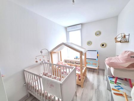 Location Appartement 4 pièces 83m² LES SABLES D’OLONNE 85340 - Photo 2