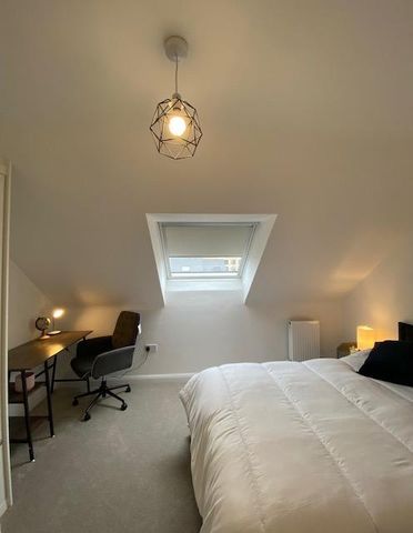 4 bedroom terraced house to rent - Photo 5