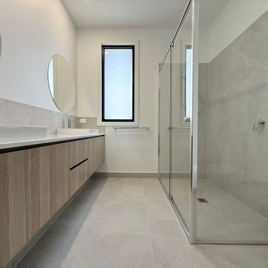 Brand New Boutique Townhouses - ONLY ONE LEFT! - Photo 1