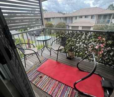 FANTASTIC LOCATION & PEACEFUL HOME! NBN, Air-Con, 3 Bed 2&1/2 Bath ... - Photo 6