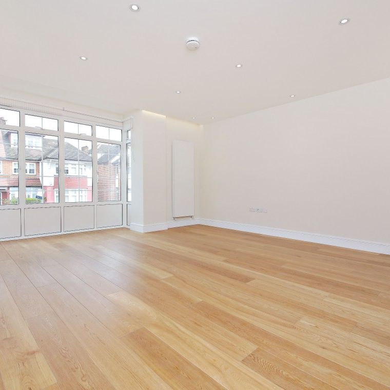 Sandwell Court Golders Green NW11 - Photo 1