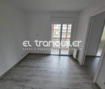 Piso de alquiler en Calle Camarena, Aluche - Photo 6