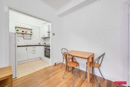 Queensway, London W2 - Photo 2