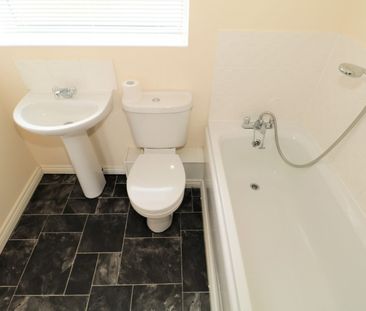 Dunster Close, Rugby - Photo 4