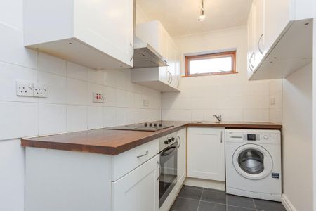 1 bedroom flat to rent - Photo 5