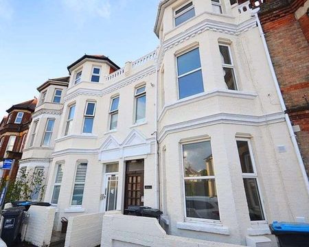 Holdenhurst Road, Bournemouth, BH8 - Photo 5