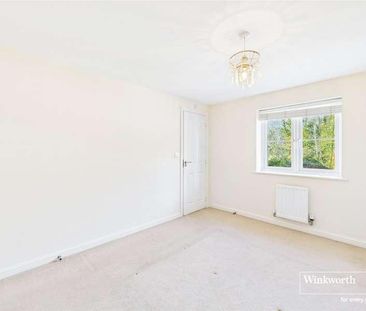 Roe Gardens, Three Mile Cross, Reading, RG7 - Photo 6