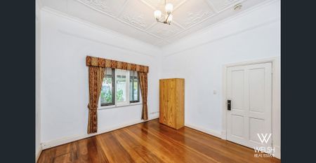 GREAT HOME IN AN EXCELLENT LOCATION! - Photo 4