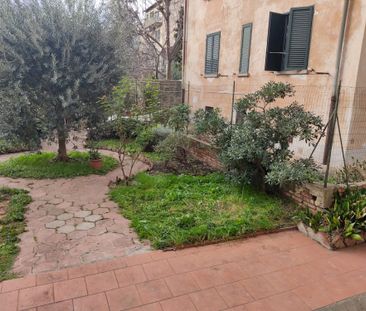 Private room in Via del Bronzino - Photo 3