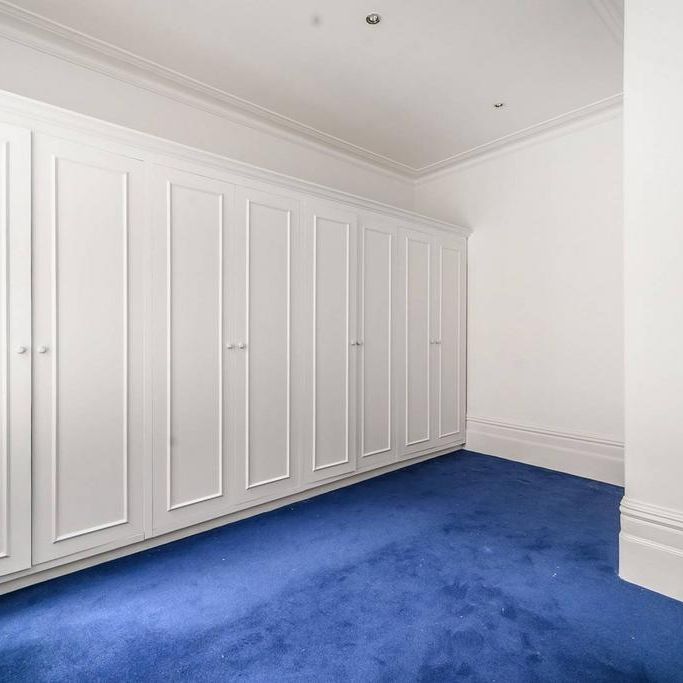 3 bedroom flat to rent - Photo 1