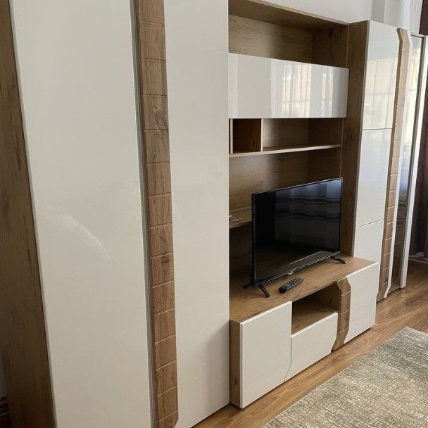 Garsoniera Zona Universitate - Fotografie 1