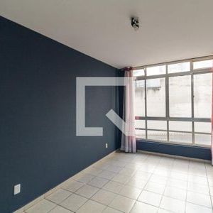 Studio para alugar com 30m², 1 quarto e sem vaga - Foto 1