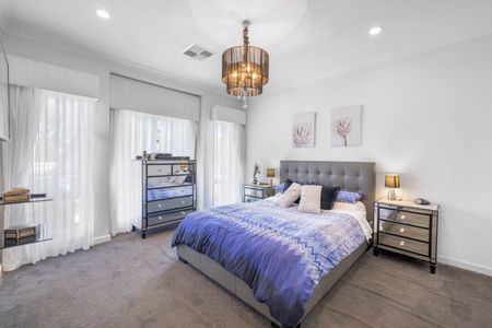 35 Charles Mathews Circle, St Clair SA 5011 - House For Rent - $780 | Domain - Photo 5