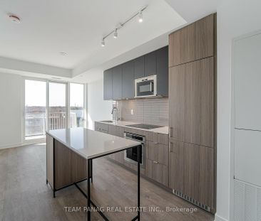 For Lease - 220 Missinnihe Way Unit# 816, Mississauga, Ontario - Photo 3