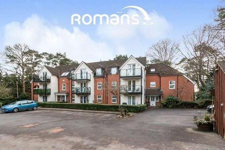 The Coppice, Church Crookham, Fleet, GU52 - Photo 2