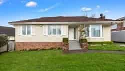 Stylish family home - Pakuranga - Photo 5