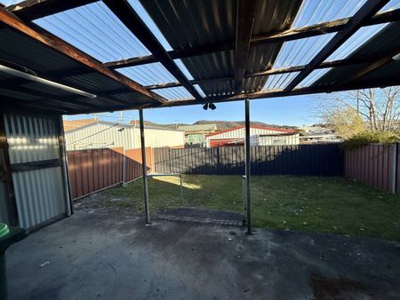 3 Bedroom Home in central location - Photo 4
