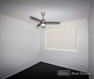 Modern Family Home - Photo 3