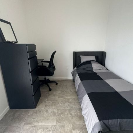 Location Appartement P1 Cergy - Photo 1