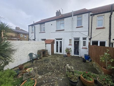 Bolsover Road BN3 5HP 3 bedroom terraced house to rent - Photo 4