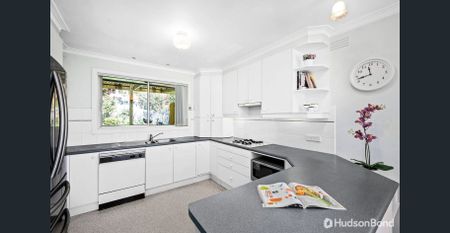 Elevated and light. - Photo 2