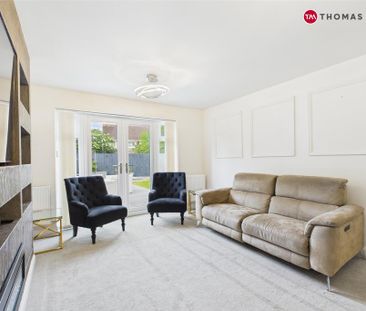 4 bedroom detached house to rent - Photo 2