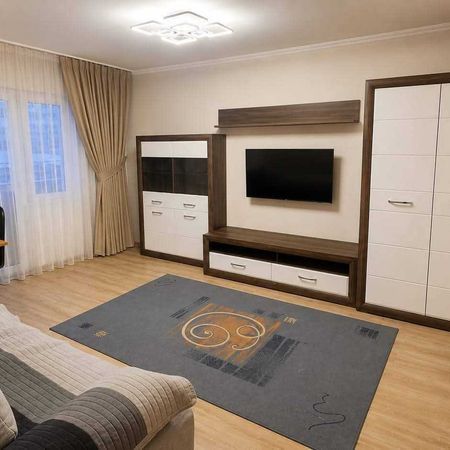 apartament cu 2 camere de inchiriat Rogerius Bld Dacia - Photo 1