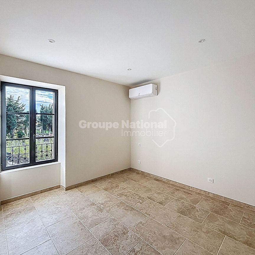 Maison Chateaurenard 4 pièce(s) 109.45 m2, - Photo 1