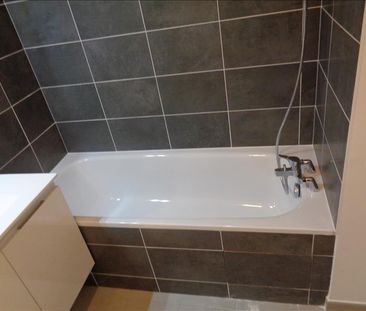 3 pièces - 63,11 m² - 1er étage - Colocation non autorisée - Photo 2
