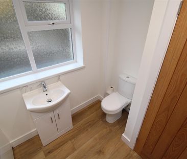 House - Terraced For Rent Clydach Road, Tonypandy - Photo 6